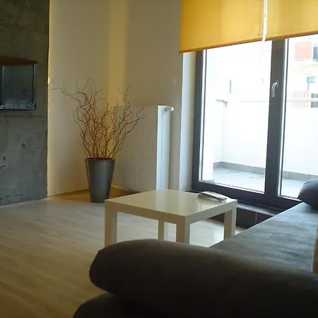 Pirelli Apartman Varsó