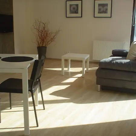 Apartment Pirelli Apartament